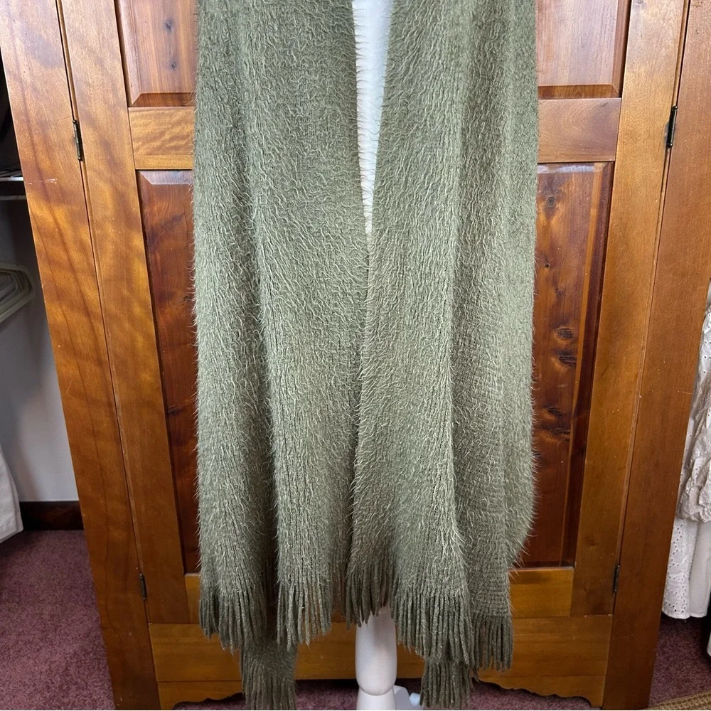 Free People Fringe Blanket Scarf in Olive Green Boho Cozy Outdoor Soft